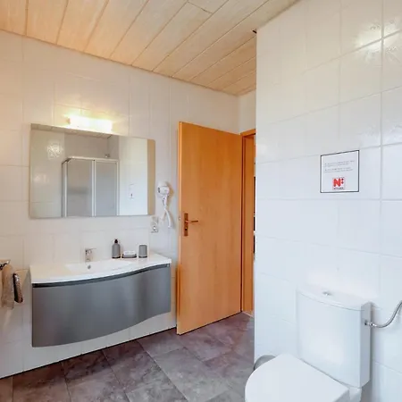 Seepark Bei Nina Mit Sauna * Kirchheim (Hessen)